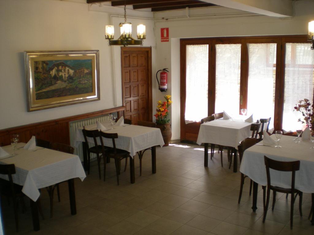 Gasthaus Fonda Marsal Tavertet Exterior foto